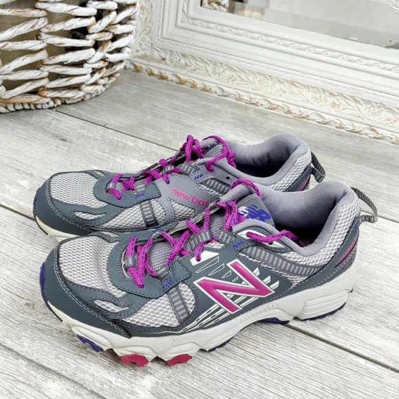 NEW BALANCE WMN 9 SYNTHETIC & MESH RUNNING SNEAKS - Picture 2 of 7